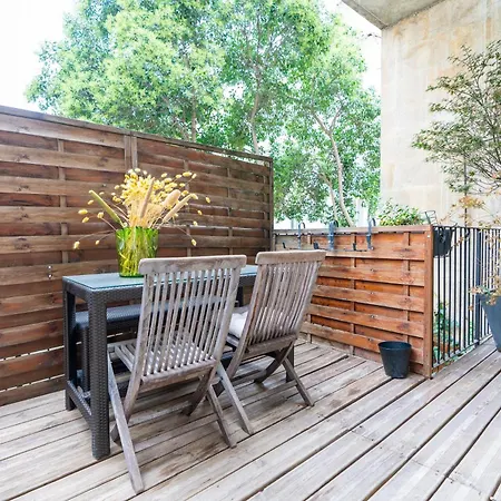 Maison Questel Yourhosthelper Nîmes